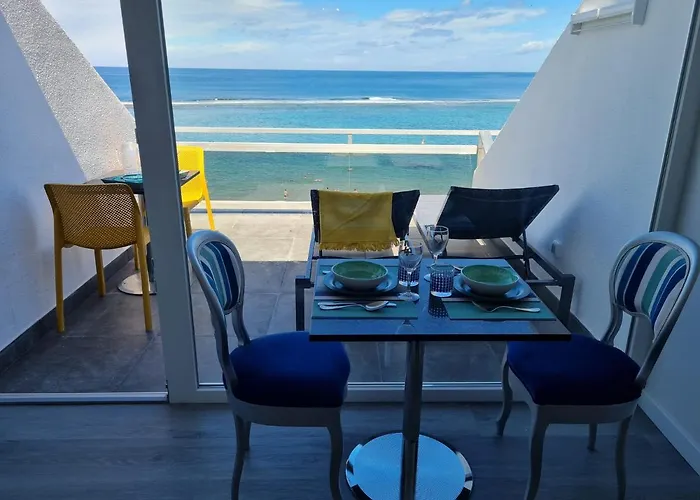 Luxury Over The Las Palmas de Gran Canaria